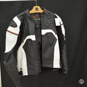 3101416-12-50 Alpinestars Core Airflow Leather Motorcycle Jacket Black White Us 36 / Eu 46