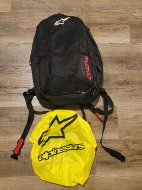 6100325-12 Alpinestars City Hunter Backpack - V2 Black/white