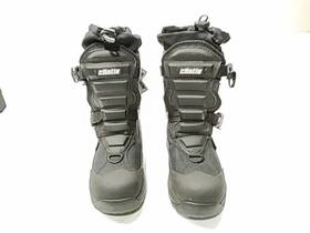 84-1306 Castle Barrier Woman Boot Size 6 - Nos