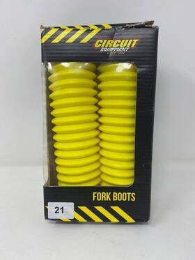 Ss009-001 Circuit Equipment Fork Boots - 21 Teeth Black