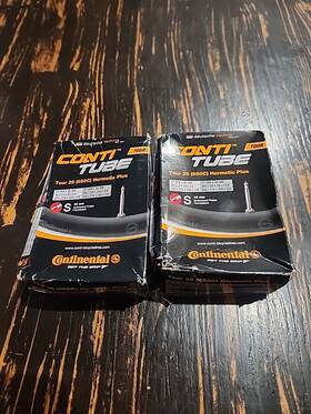 321212 Continental Tour 26 650c 26x1 1/8-1.75ft Hermetic Plus 42mm Lot Of 2 Usa Seller