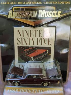 Ertl American Muscle 036881323709 1/64 Scale 1965 Pontiac Gto