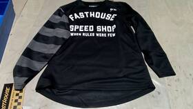 2750000024 Fasthouse Youth Carbon Eternal Black Xl
