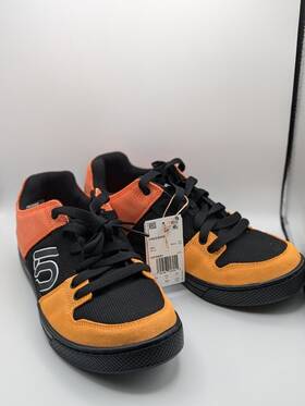 Hp9941-10 Five Ten Mens Freerider Flat Shoes - Black/white/orange 10 Hp9941 Size