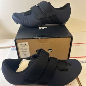Tpr5pspu2var Fizik Cycling Shoe - Tempo R5 Powerstrap Navy Black New