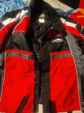 84300605 Katahdin Gear Dagger Jacket Mens Black/grey/red - Xl