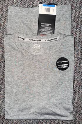 455840 Oakley 888896533273 Hydrolix Athletic Heather Grey O-crew Tee New Size Xl