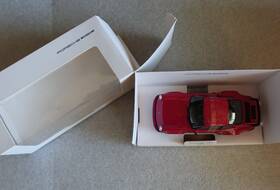 Map02493414 Porsche By Welly 911 930 Turbo 1975 New Model 1 24 Car Rose Red