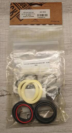 00.4315.032.642 Rockshox Service Kit Am Svc 200h/1yr Rvl