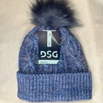 Nwt Dsg Girls Headwear Pom Beanie Stocking Cap Hat Blue Melange Winter. Fixed Price $8.00.
