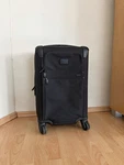 Tumi Alpha 22060D2 International Expandable Carry-on Spinner Black. Fixed Price $400.00.