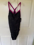Tyr Women's Blackout Camo Diamond Controlfit Swimsuit With Cups -black- Size 16. Fixed Price $30.00.