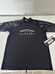 Slippery Rashguard Short Sleeve Black Camo Men's Size Xl Water Sports 3250 0139. Fixed Price $29.95.