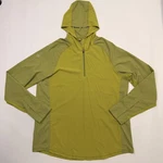 Club Ride Hooded Windshirt Jacket Mens Medium Green 1/4 Zip Cycling Lightweight. Fixed Price $35.43.