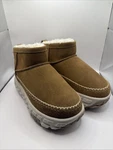 Ugg Venture Daze Ultra Mini Shoe Boots MENS-8 WOMANS-9. Fixed Price $100.00.
