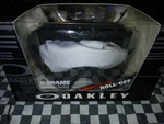 Nos Oakley Mx Frame Carbon Fiber Roll Off , Clear Goggles. Fixed Price $79.00.