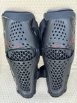 Alpinestars SX-1 V2 Knee Protectors 6506321-13L/XL. Fixed Price $94.88.
