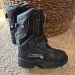 New Size 10 Women's Dsg Snowmobile Boots Avid 2.0 Technical. Fixed Price $210.00.