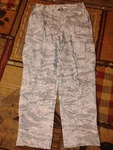 10 Xs Unisex Air Force Camo Pants Size Waist Measurement 16" & 39" Length. Fixed Price $14.99.