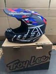 Troy Lee Designs Gp Helmet Overload Camo Navy/red Small 103253042. Fixed Price $129.99.