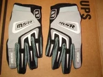 Pair Of Silver Msr Youth Starlet Gloves Size Y-small. Fixed Price $29.95.