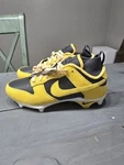 Nike Alpha Menace 4 Dunk Se Solar Flare Football Cleats Mens Size 10 HV6925-001. Fixed Price $89.99.