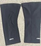 Cold Weather, Louis Garneau Leg Warmers, Men Large. Fixed Price $19.00.